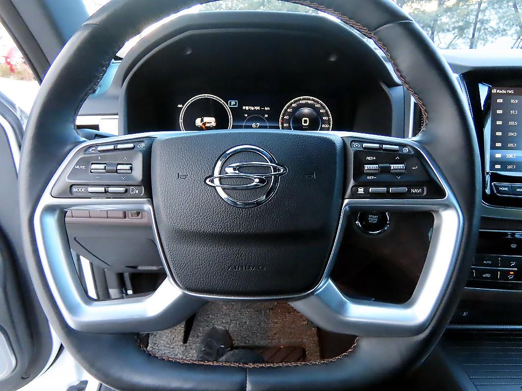 KG모빌리티(쌍용) 올 뉴렉스턴 2.2 4WD 프레스티지 - 이미지 17