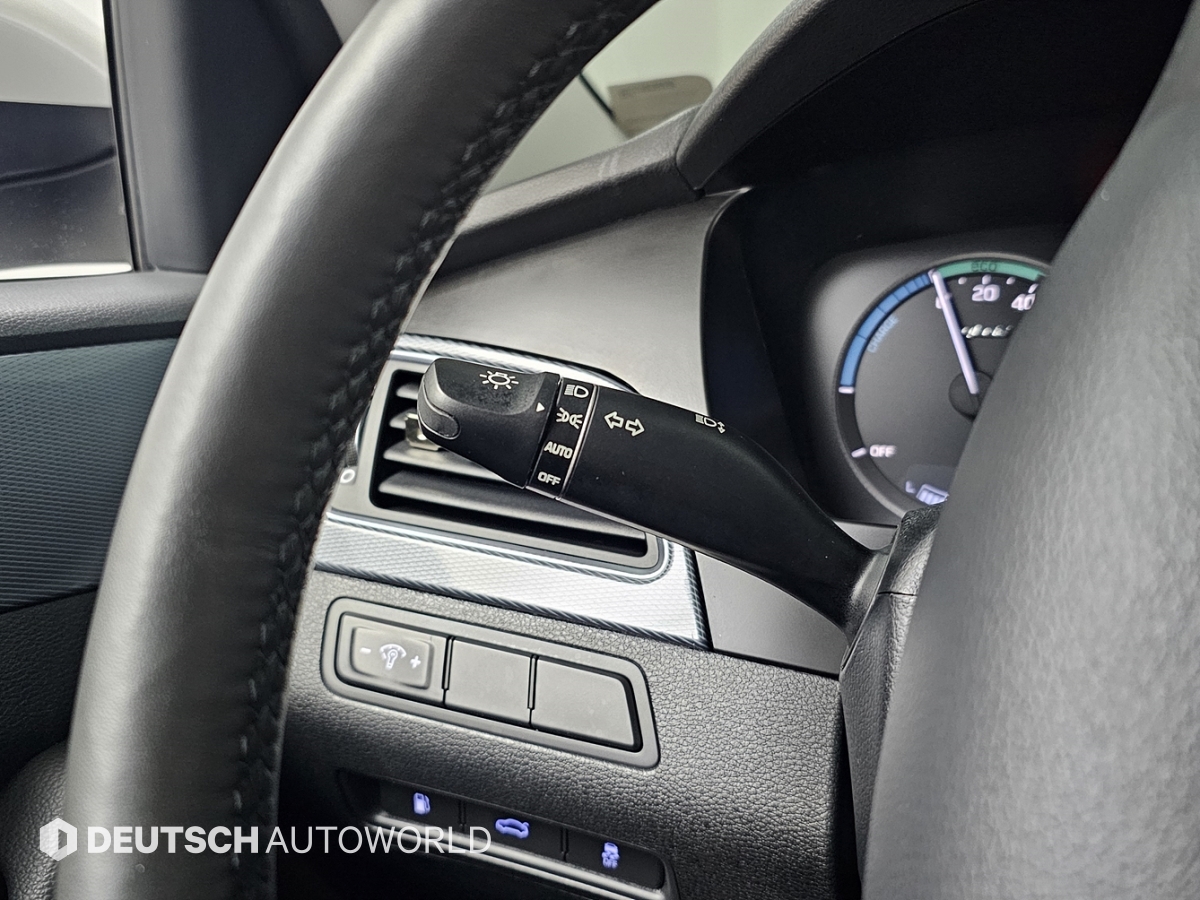 현대 LF쏘나타 하이브리드 2.0 HEV 모던 - 이미지 9