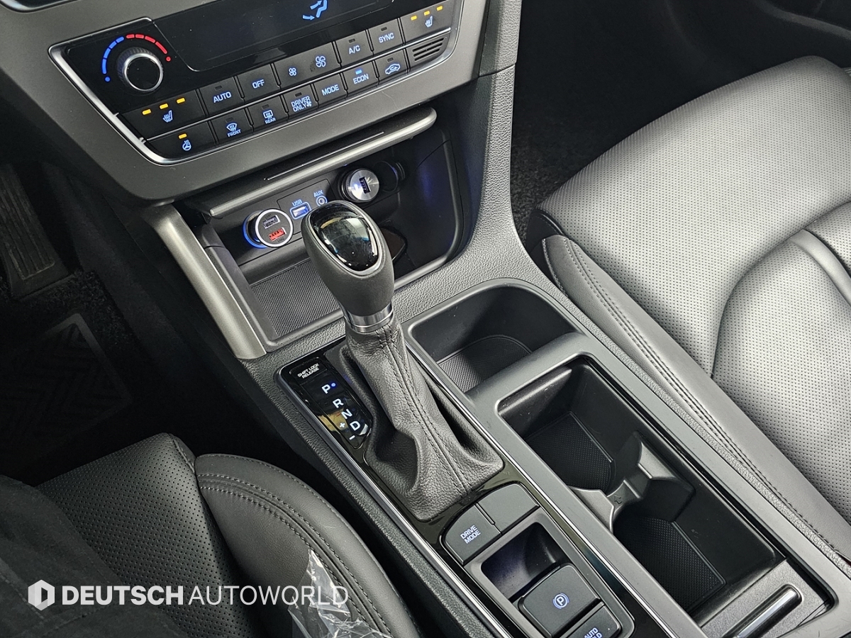 현대 LF쏘나타 하이브리드 2.0 HEV 모던 - 이미지 17