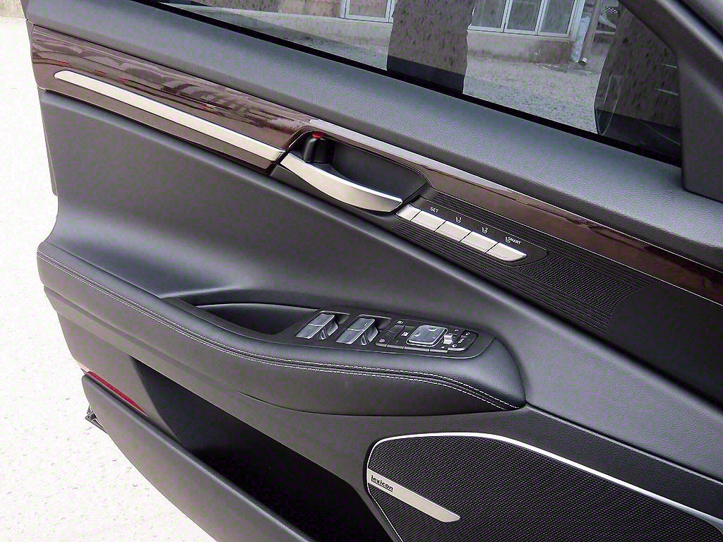 제네시스 EQ900 3.8 GDi AWD 럭셔리