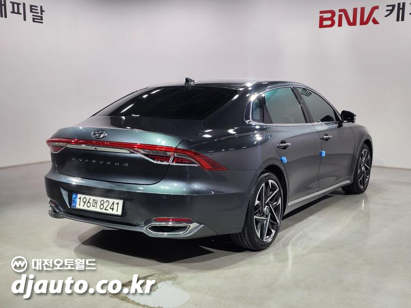 현대 더 뉴그랜저IG LPi 3.0 익스클루시브 - 이미지 16