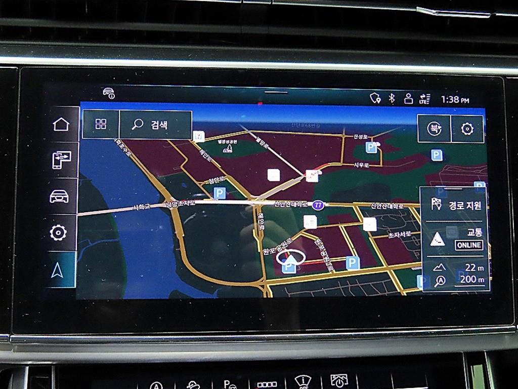 아우디 Q7(2세대) 55 TFSI 콰트로 프리미엄 - 이미지 18