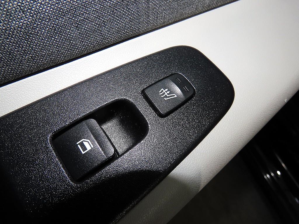 현대 아반떼(CN7) 1.6 가솔린 인스퍼레이션 - 이미지 4