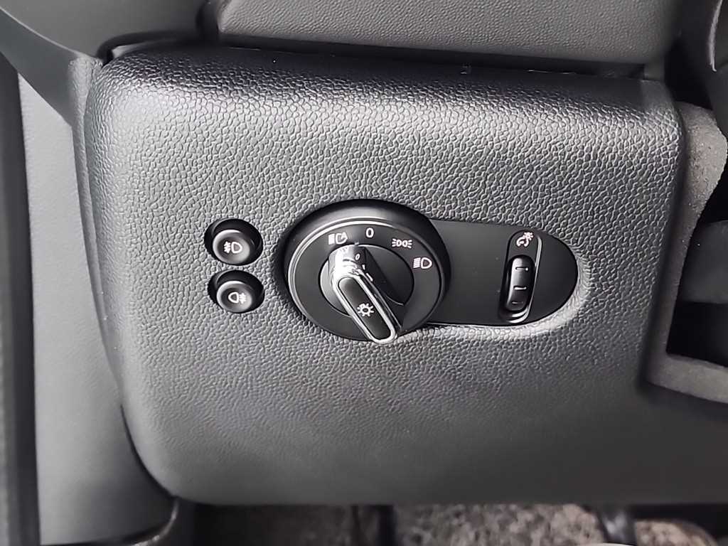 미니 쿠퍼(3세대) 5도어 1.5 하이 - 이미지 5