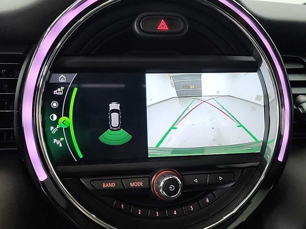 미니 쿠퍼(3세대) 5도어 1.5 하이 - 이미지 3