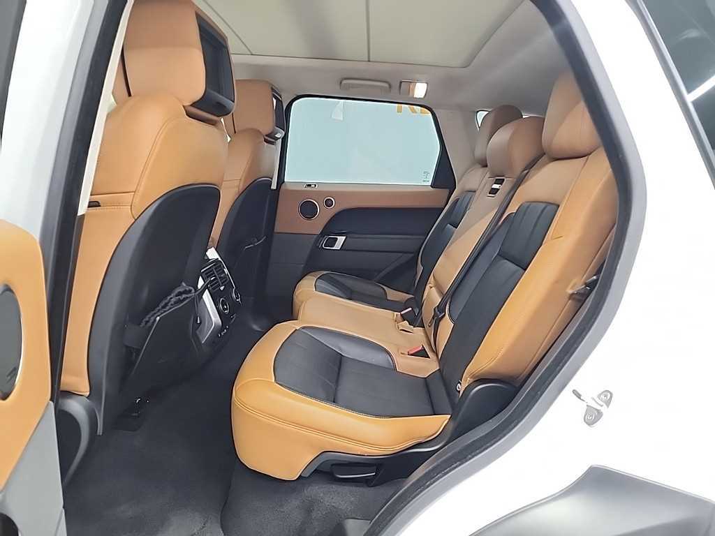 랜드로버 레인지로버 스포츠(2세대) 3.0 SDV6 AB 다이나믹 - 이미지 18