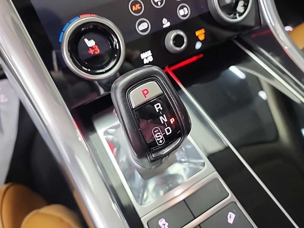 랜드로버 레인지로버 스포츠(2세대) 3.0 SDV6 AB 다이나믹 - 이미지 16