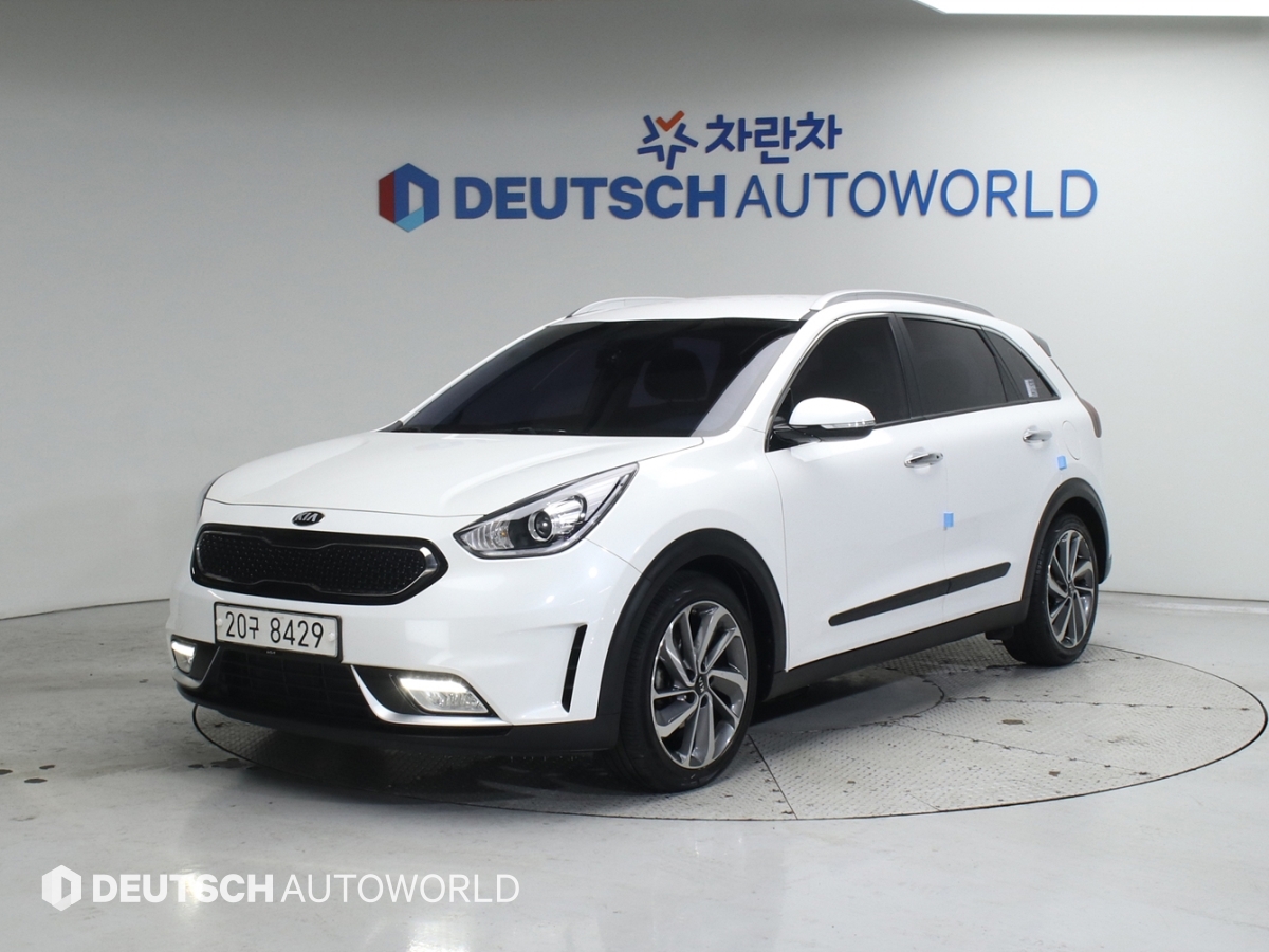 기아 니로 1.6 하이브리드 프레스티지 - 이미지 2