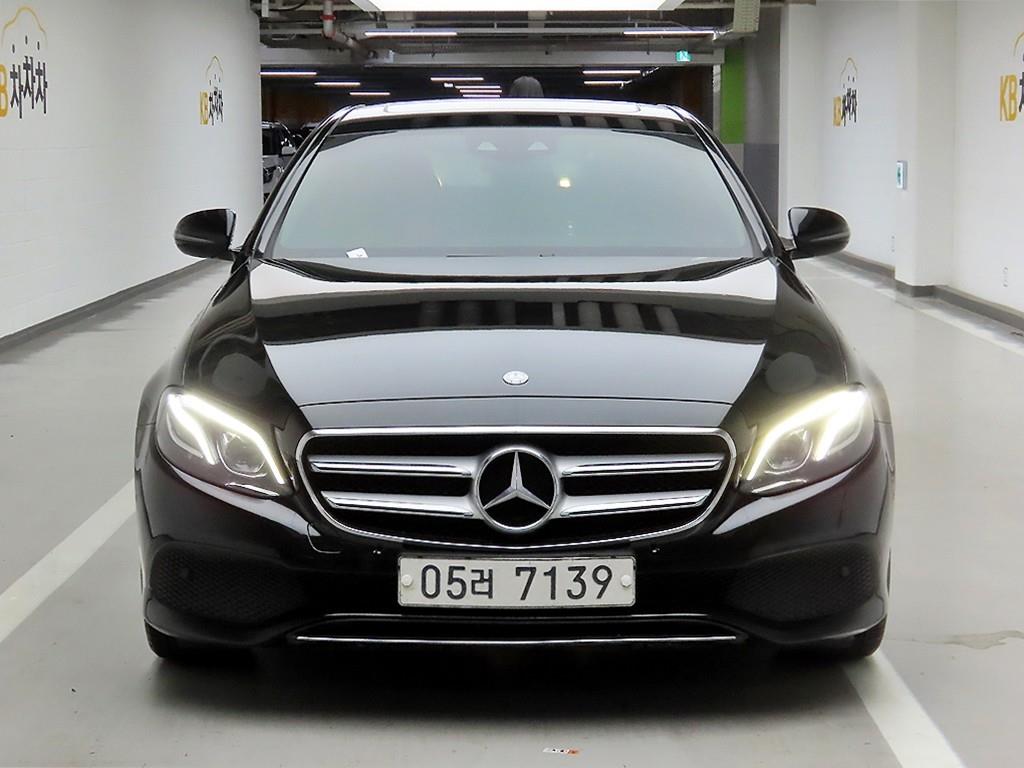 벤츠 E클래스(5세대) E220d 아방가르드 - 이미지 6
