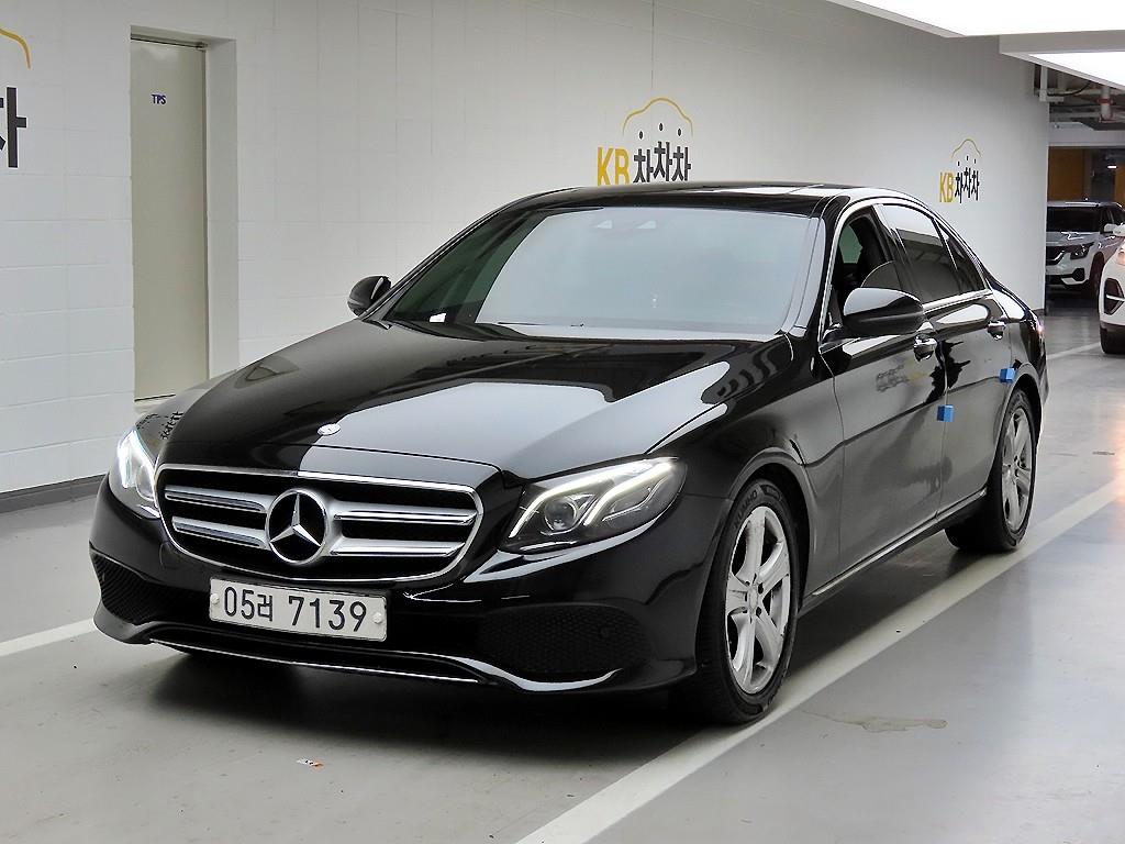 벤츠 E클래스(5세대) E220d 아방가르드 - 이미지 12