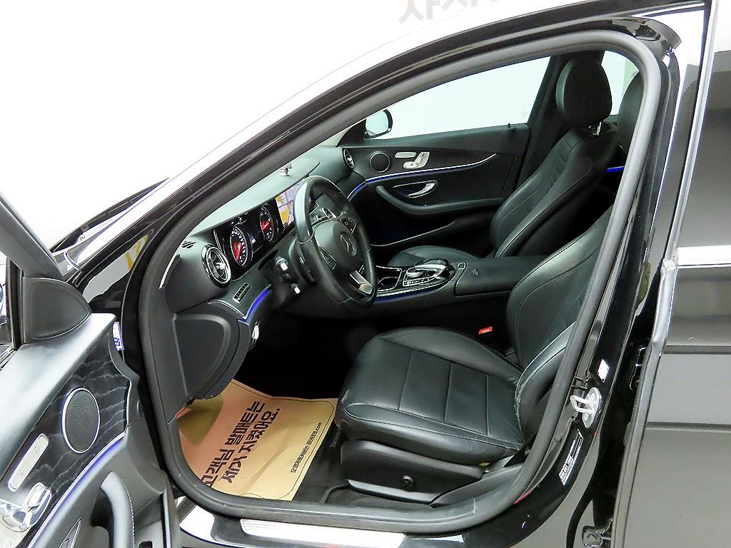 벤츠 E클래스(5세대) E220d 아방가르드 - 이미지 20