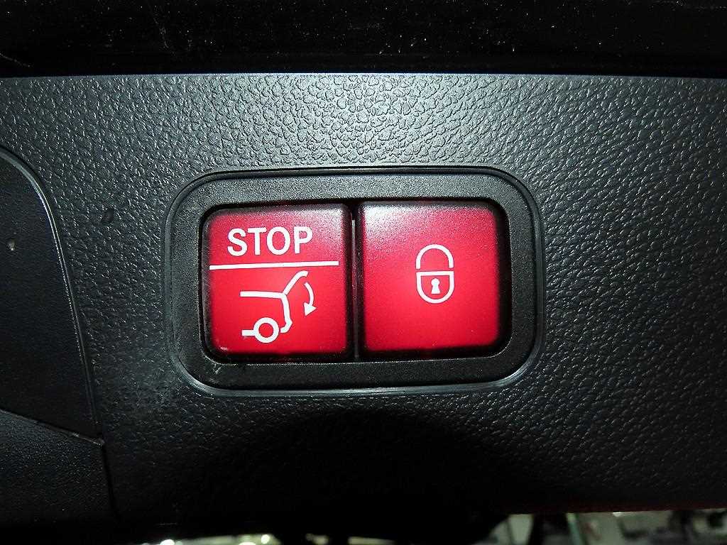 벤츠 GLC클래스 GLC 300e 4매틱 - 이미지 13