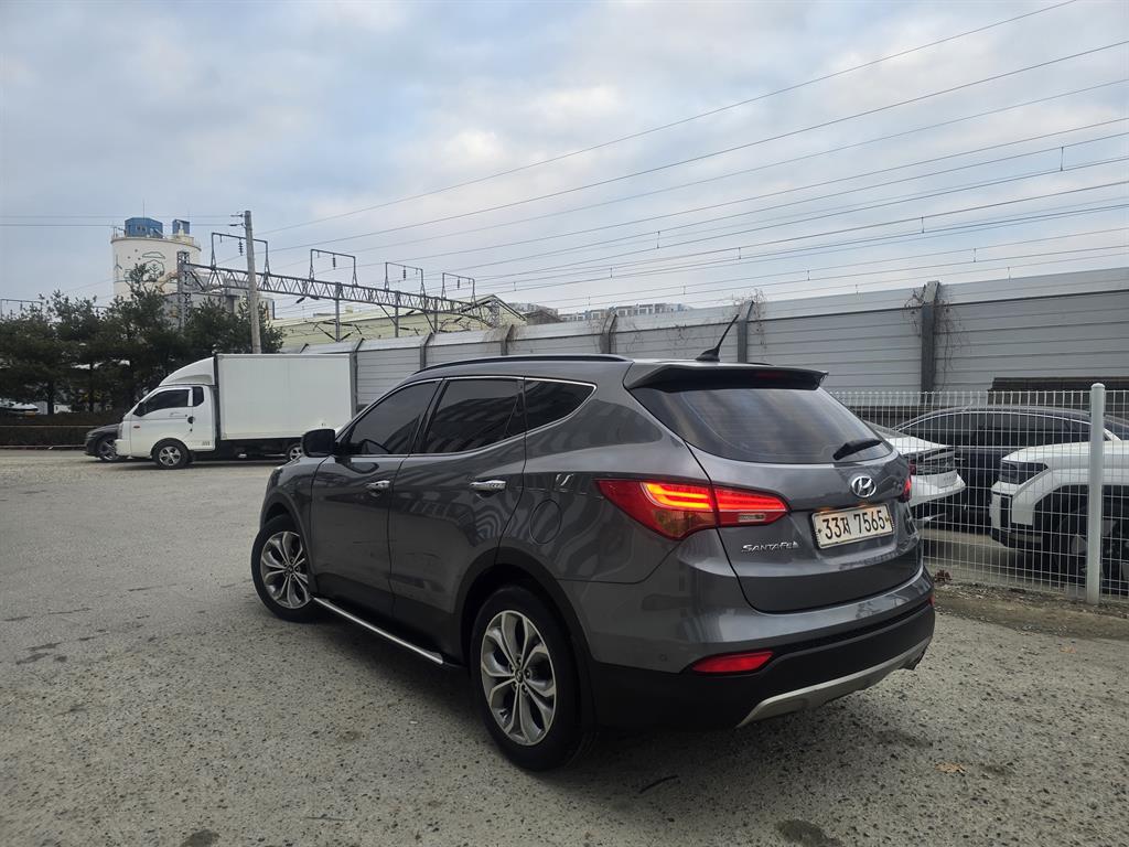 현대 싼타페(DM) 디젤 R2.0 2WD 프리미엄 - 이미지 20