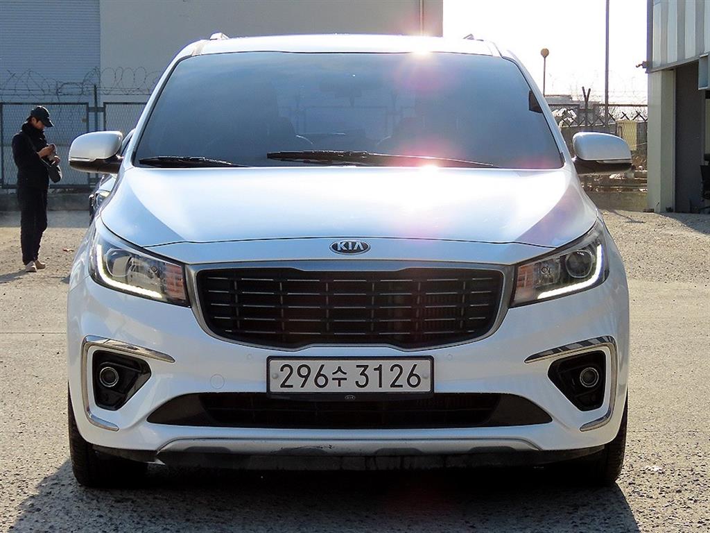 기아 더 뉴카니발 9인승 디젤 럭셔리