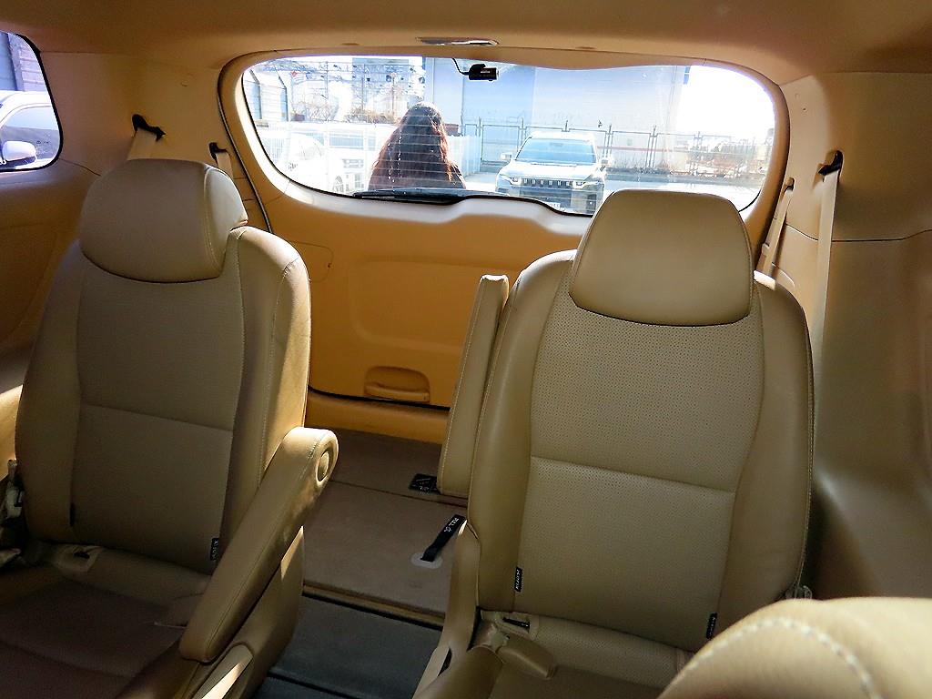 기아 더 뉴카니발 9인승 디젤 럭셔리 - 이미지 4