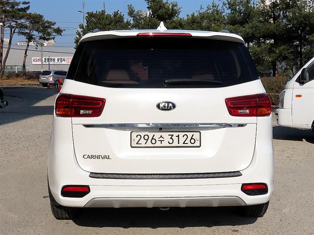 기아 더 뉴카니발 9인승 디젤 럭셔리 - 이미지 13