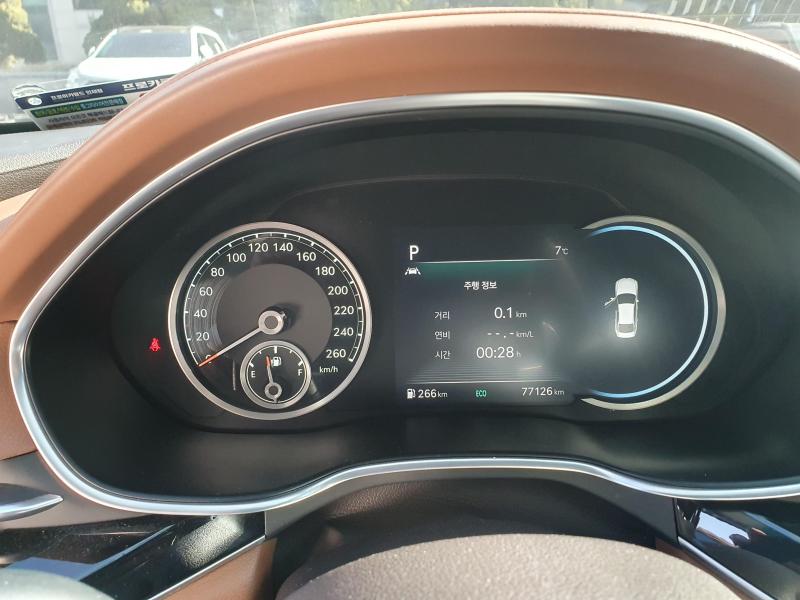 제네시스 더 올뉴G80 가솔린 2.5 2WD 기본형 - 이미지 10