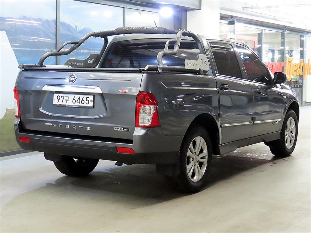 KG모빌리티(쌍용) 더 뉴코란도 스포츠 2.2 4WD CX7 클럽 - 이미지 2