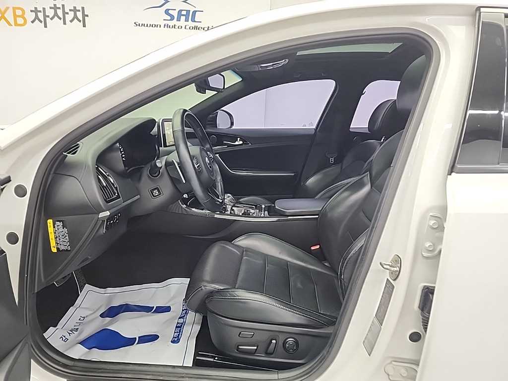 기아 스팅어 2.0 터보 플래티넘 - 이미지 18