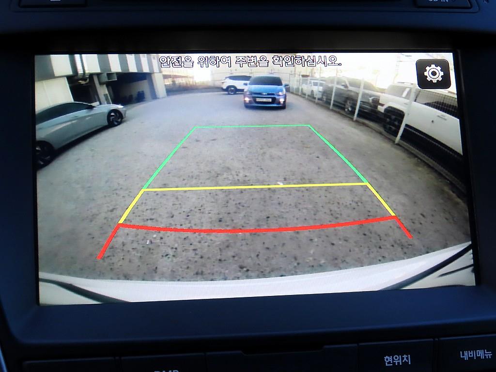 현대 싼타페 더 프라임 디젤 R2.0 2WD 익스클루시브 - 이미지 11