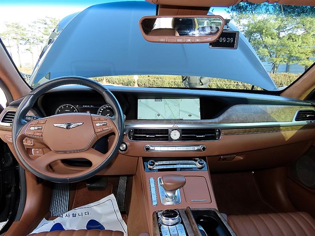 제네시스 G90 5.0 AWD 리무진 - 이미지 18