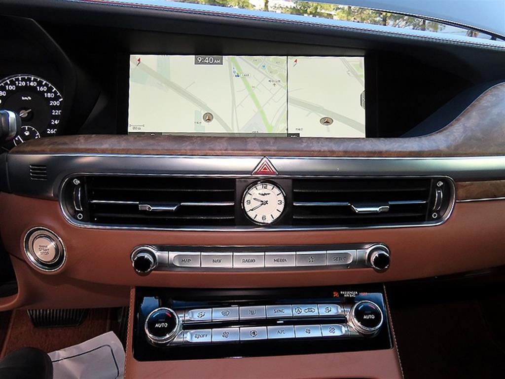 제네시스 G90 5.0 AWD 리무진 - 이미지 17