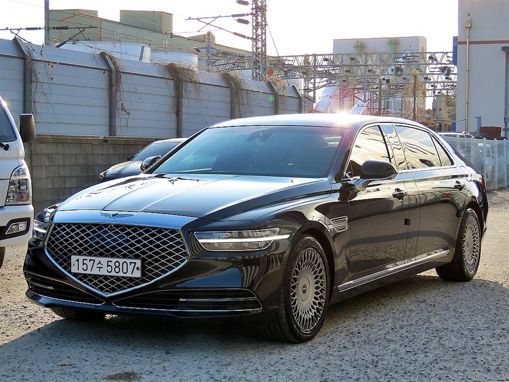 제네시스 G90 5.0 AWD 리무진 - 이미지 10