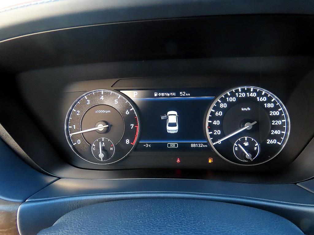 제네시스 G90 5.0 AWD 리무진 - 이미지 16