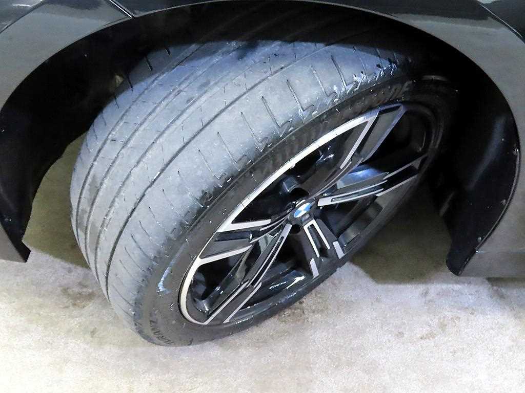 BMW 3시리즈(7세대) 320i M 스포츠팩 - 이미지 12