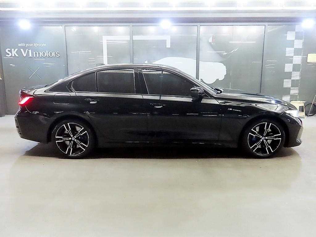 BMW 3시리즈(7세대) 320i M 스포츠팩 - 이미지 16