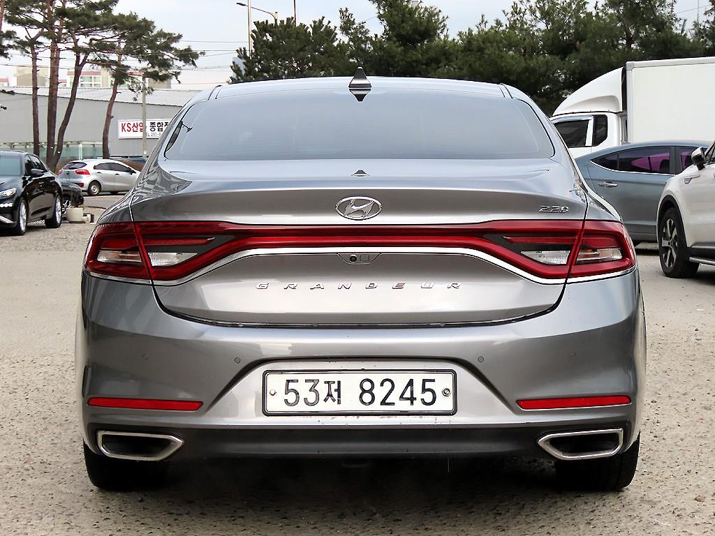 현대 그랜저IG 2.2 디젤 프리미엄 스페셜 - 이미지 20