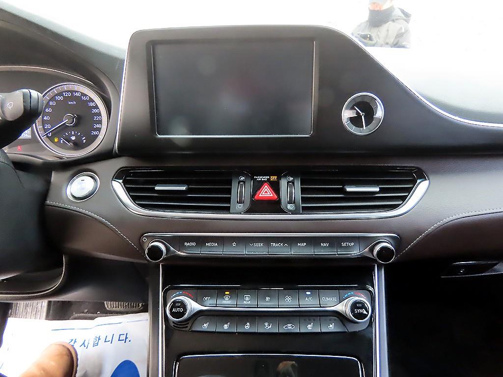 현대 그랜저IG 2.2 디젤 프리미엄 스페셜 - 이미지 13