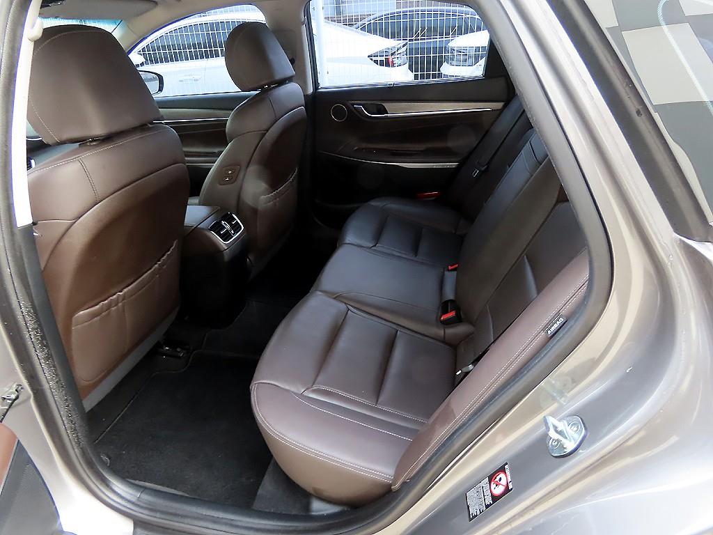 현대 그랜저IG 2.2 디젤 프리미엄 스페셜 - 이미지 12