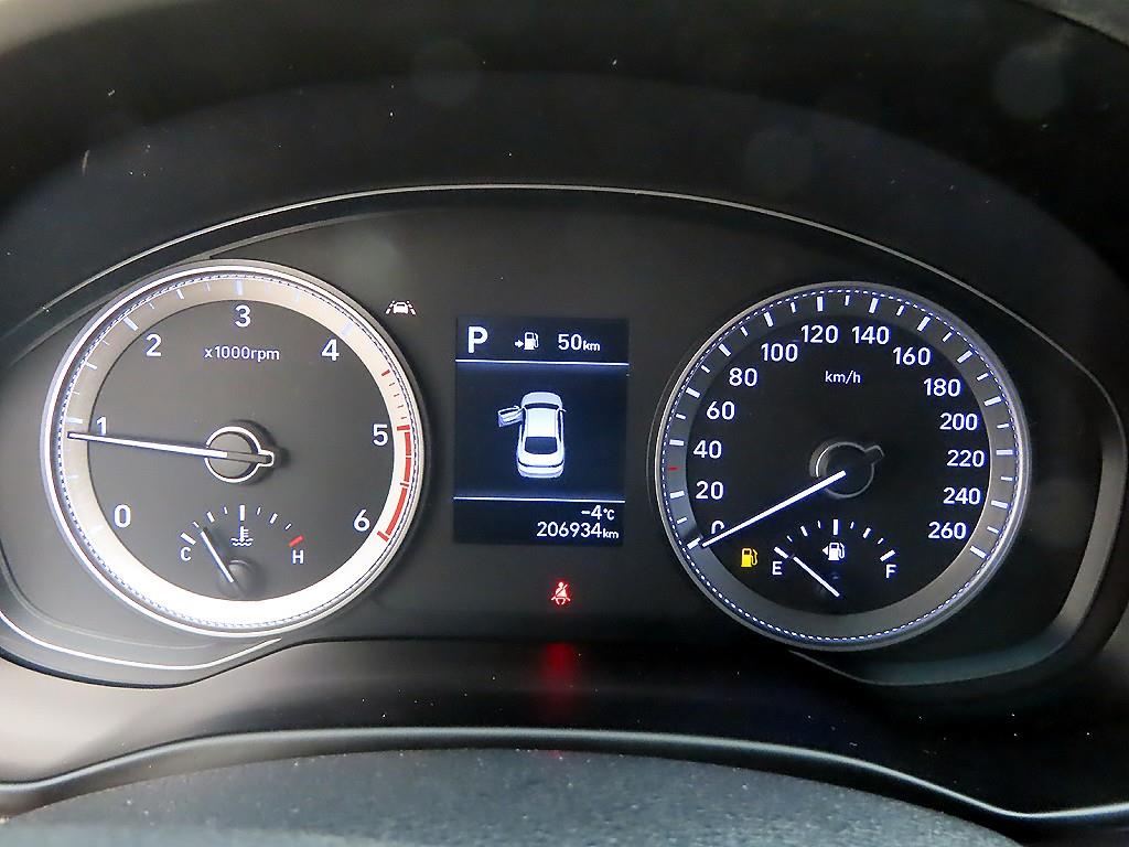 현대 그랜저IG 2.2 디젤 프리미엄 스페셜 - 이미지 14