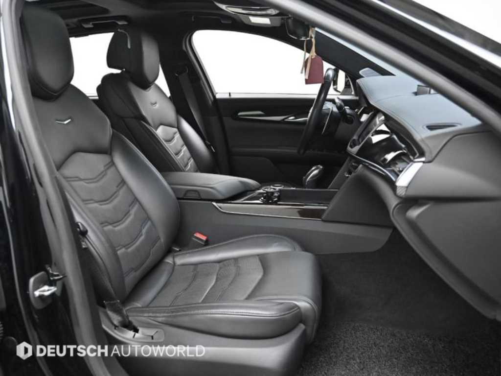 캐딜락 CT6 3.6 AWD 플래티넘 - 이미지 12