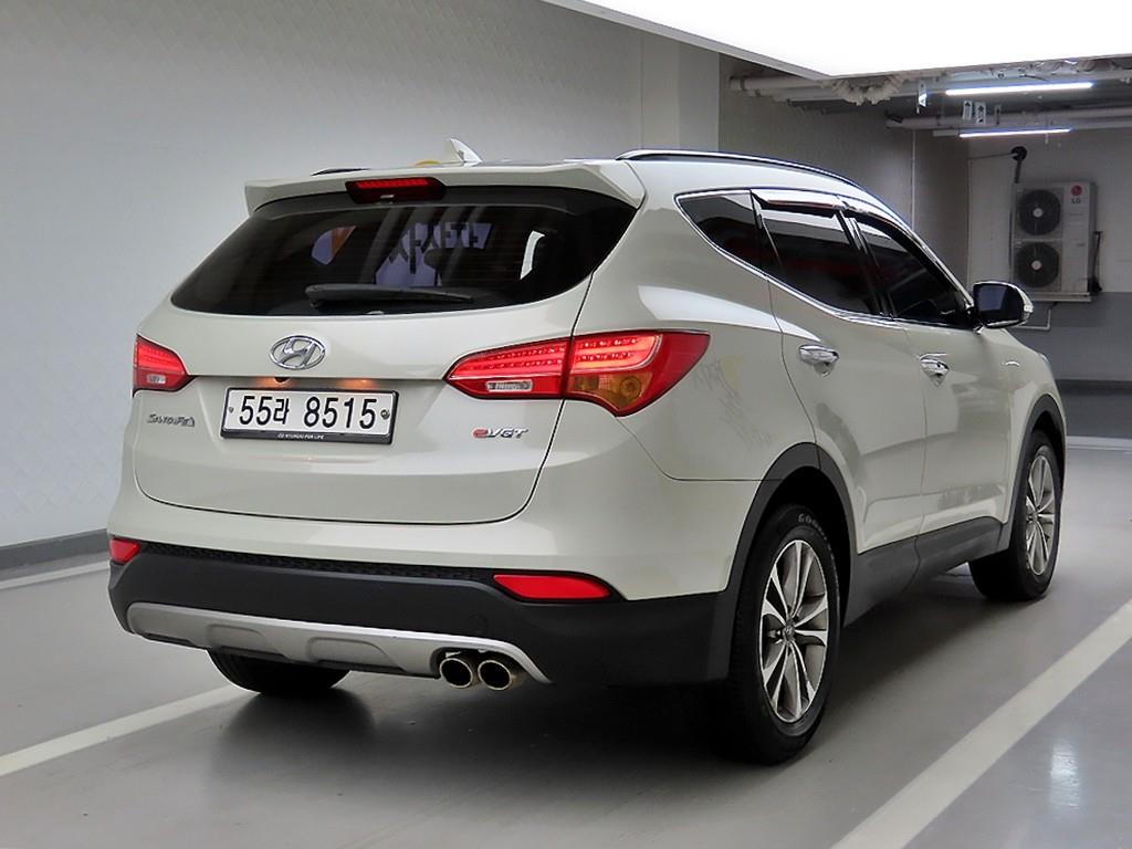 현대 싼타페(DM) 디젤 R2.0 2WD 프리미엄 - 이미지 8