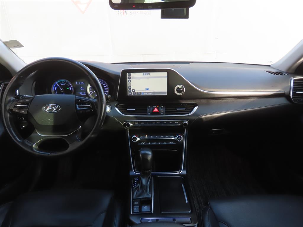 현대 그랜저IG 하이브리드 2.4 HEV 프리미엄 - 이미지 10