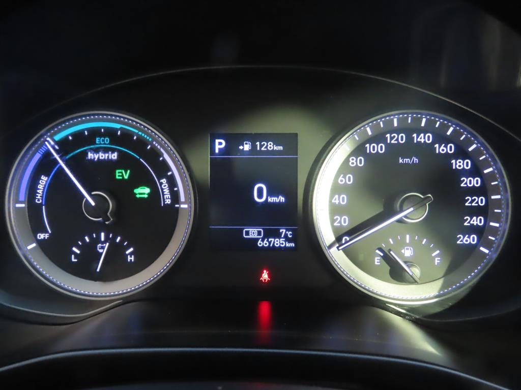 현대 그랜저IG 하이브리드 2.4 HEV 프리미엄 - 이미지 9