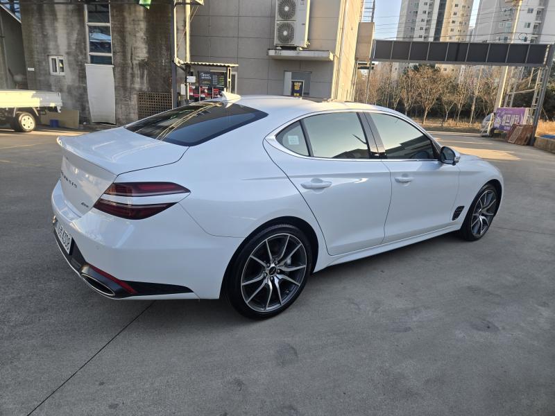 제네시스 더 뉴G70 가솔린 2.5T AWD 기본형 - 이미지 12