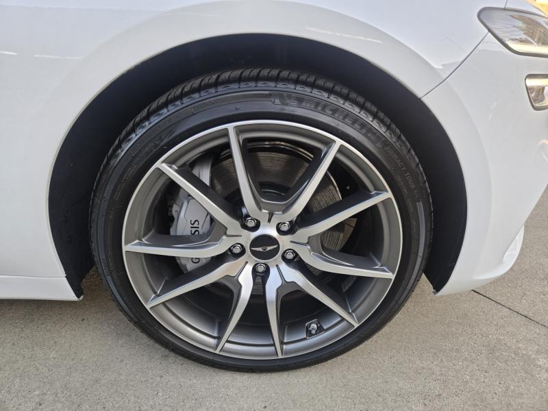 제네시스 더 뉴G70 가솔린 2.5T AWD 기본형 - 이미지 8