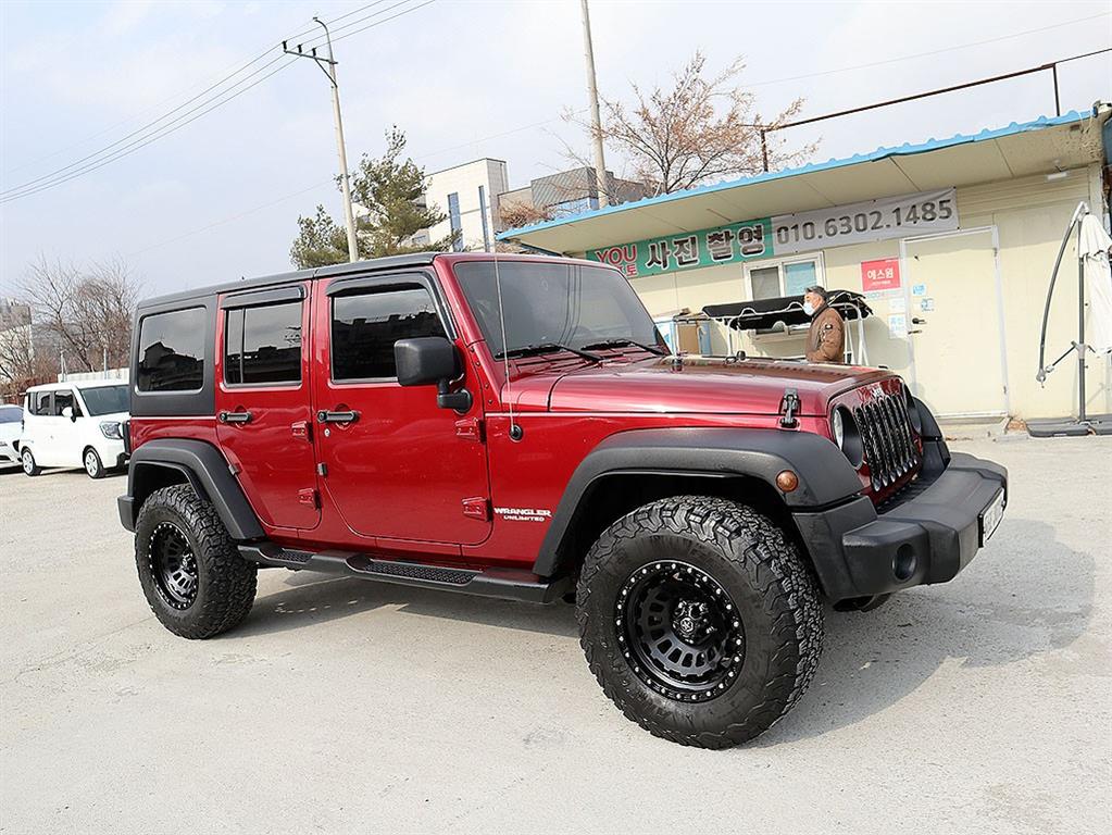 지프 랭글러(JK) 2.8 루비콘 4도어 - 이미지 10