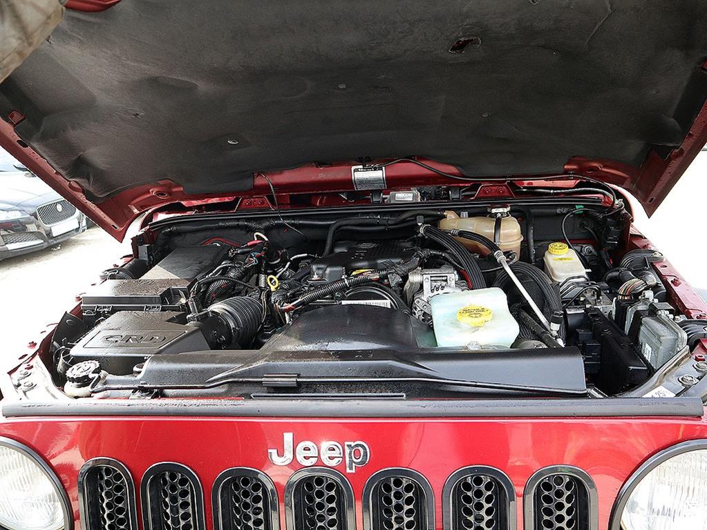 지프 랭글러(JK) 2.8 루비콘 4도어 - 이미지 12