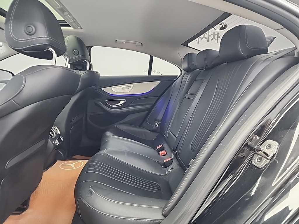 벤츠 CLS클래스(3세대) CLS 400d 4매틱 - 이미지 5