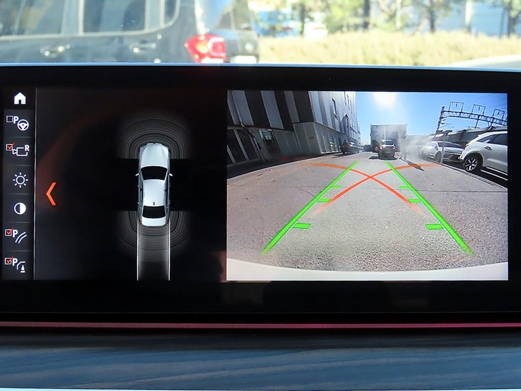 BMW 5시리즈(7세대) 530i xDrive 럭셔리 라인플러스 - 이미지 20