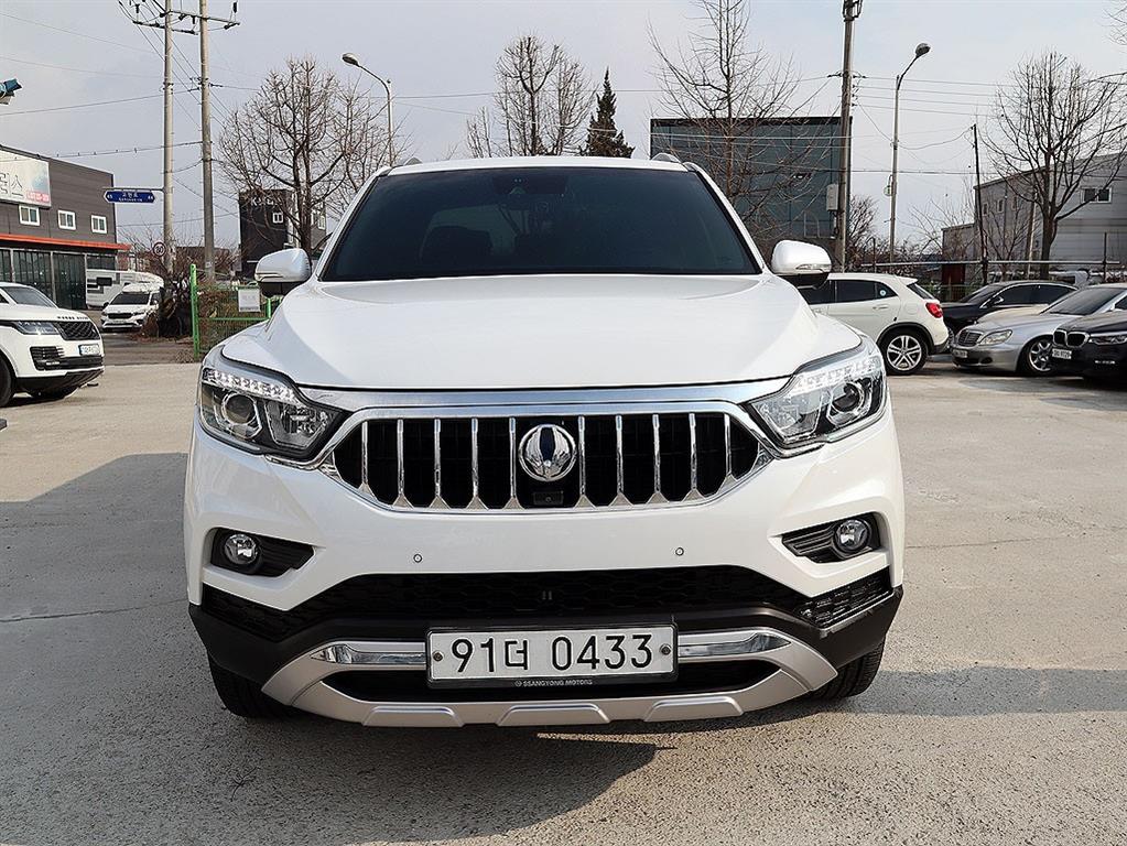 KG모빌리티(쌍용) 렉스턴 스포츠 칸 디젤 2.2 4WD 프로페셔널 S - 이미지 18