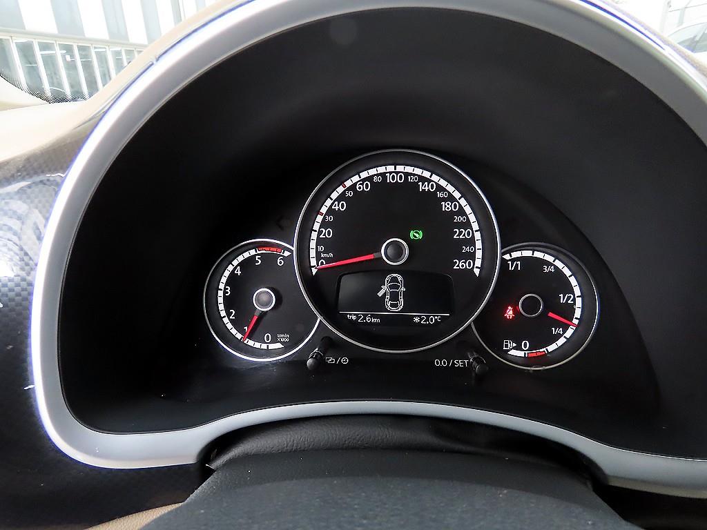 폭스바겐 더 비틀 2.0 TDI 프리미엄