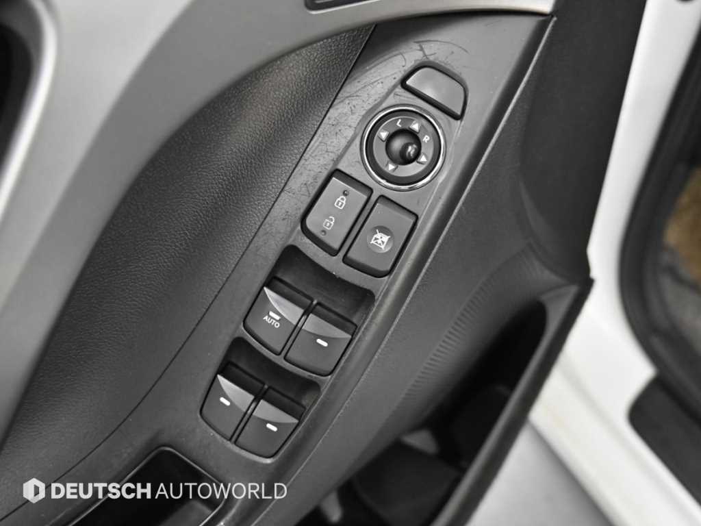 현대 아반떼MD M16 GDi 럭셔리 - 이미지 20