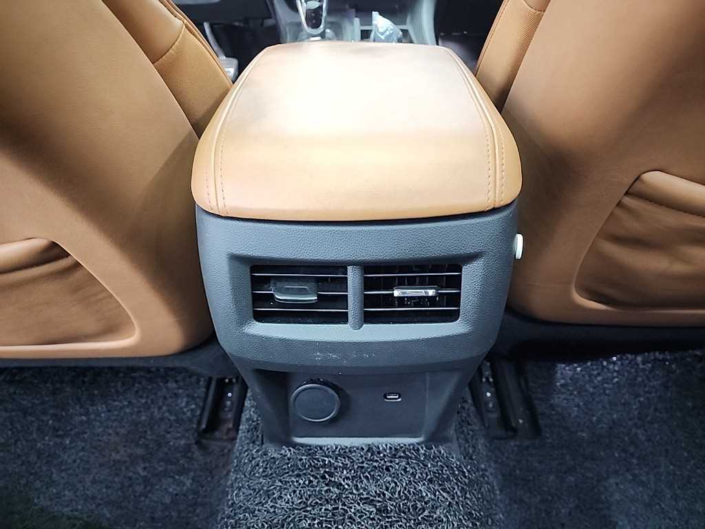 캐딜락 CT5 2.0 스포츠 - 이미지 17