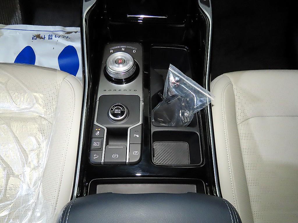 기아 더 뉴쏘렌토 하이브리드(MQ4) 1.6 HEV 2WD 노블레스 - 이미지 2