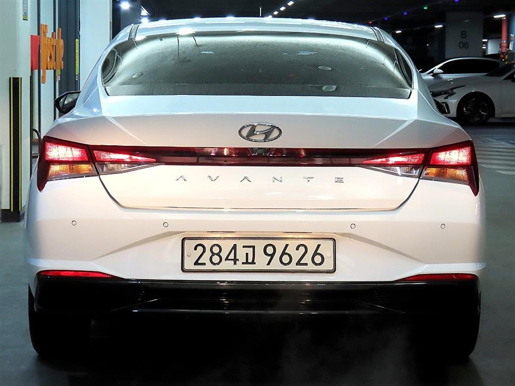 현대 아반떼 하이브리드(CN7) HEV 스마트 - 이미지 16